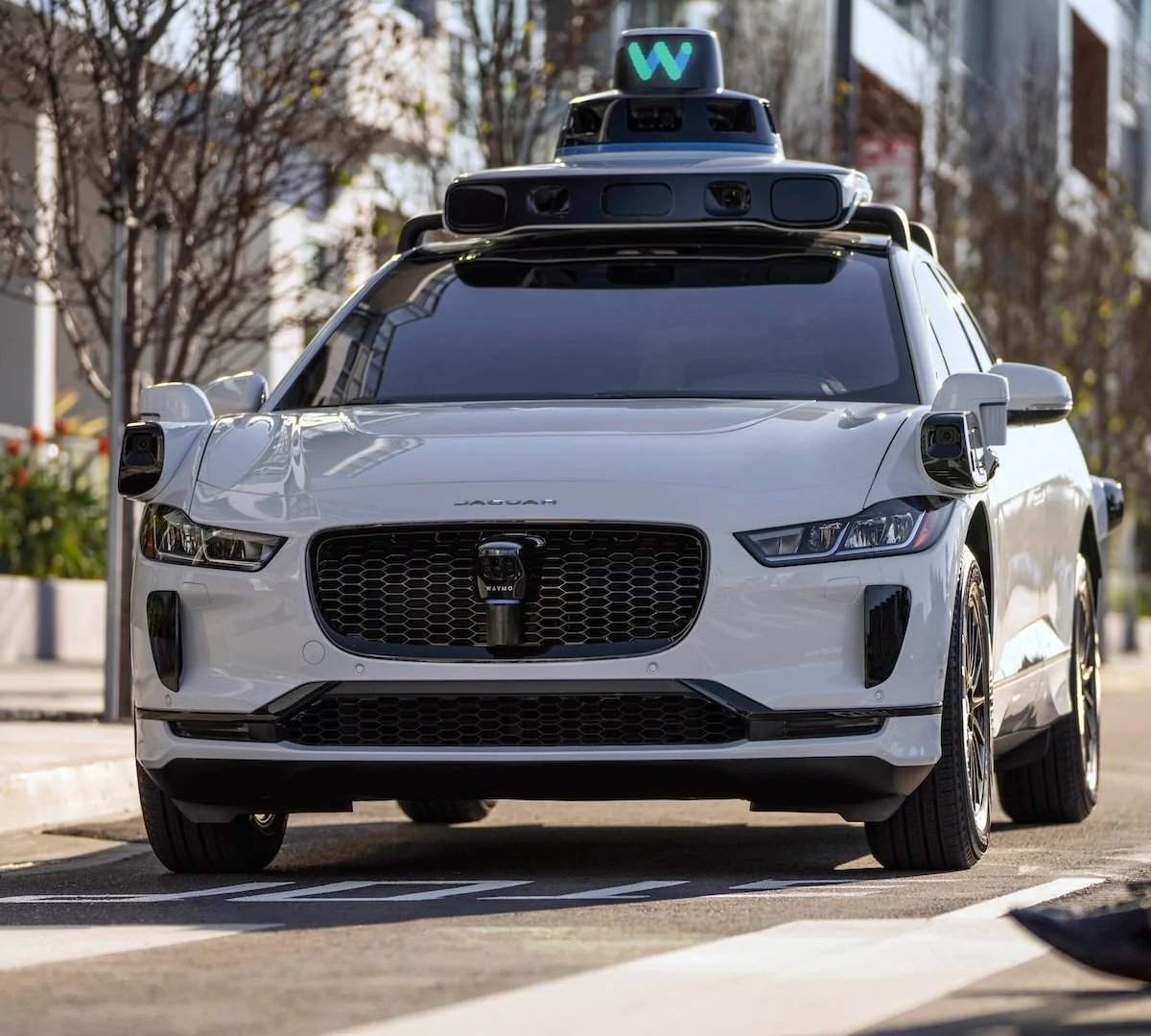 Waymo Nyu-Yorkda Robotaksi Testlərini Dayandırdı: Sonra Nə Olacaq?