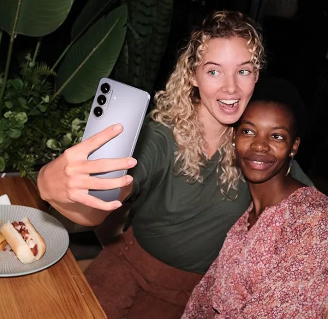 Yeni Galaxy S26 telefonları bir-biri ilə necə müqayisə olunur