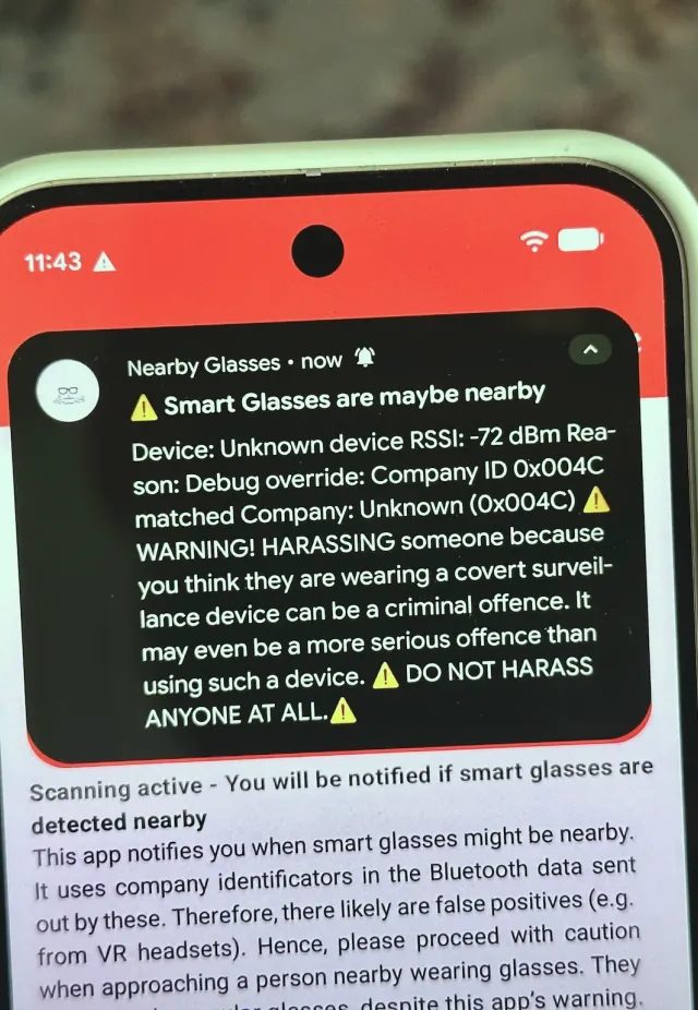 Yeni tətbiq yaxınlıqda smart eynək taxanları xəbərdar edir